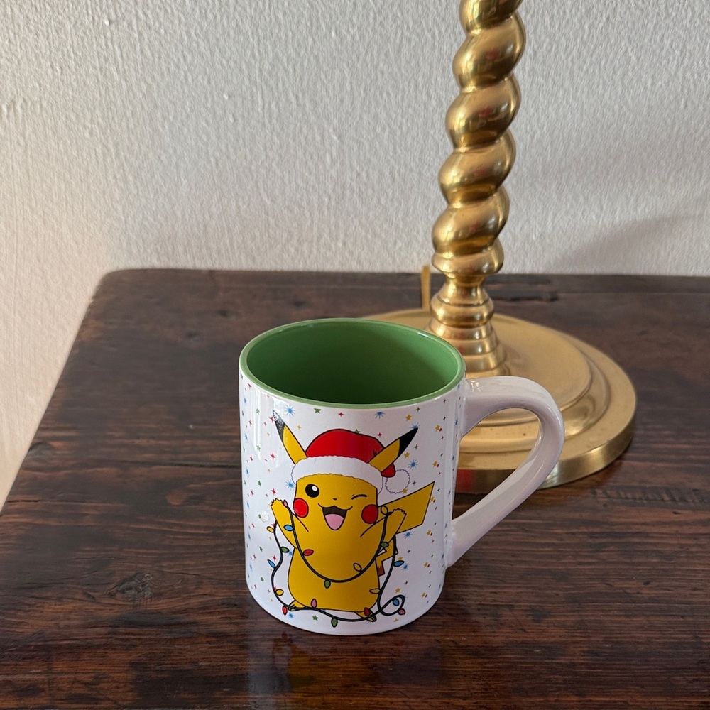 Pokemon Pikachu Christmas mug